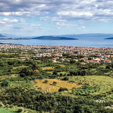 Amazing In Kastel Novi With Wifi Apartment *